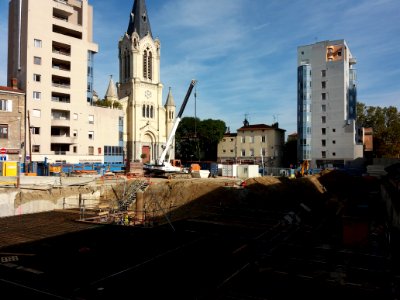Oullins - Place Anatole France, construction de la station du métro B Oullins centre (1)