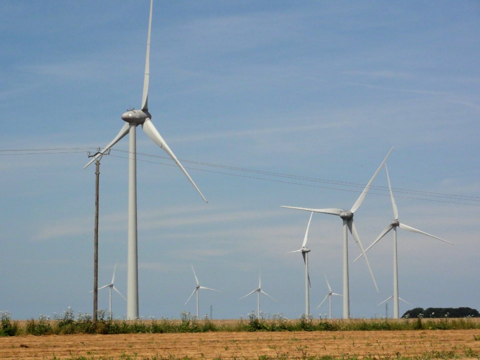 Ouainville et Canouville (Seine-Mar.) éoliennes
