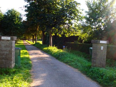 Oud-Zevenaar (Gld-NL) oprijlaan Havezate Camphuysen