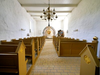 OueKirkeH11aKirchenschiffUndChor