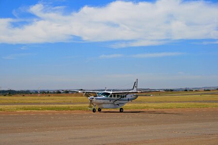 Fixed wing tarmac airfield