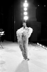 Oudejaarsshow van Josephine Baker in Carre opgenomen, Bestanddeelnr 917-2776