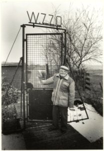 Oudste lid van de volkstuinvereniging Wie zaait zal oogsten aan de Vondelweg, de heer Haver. NL-HlmNHA 54023380