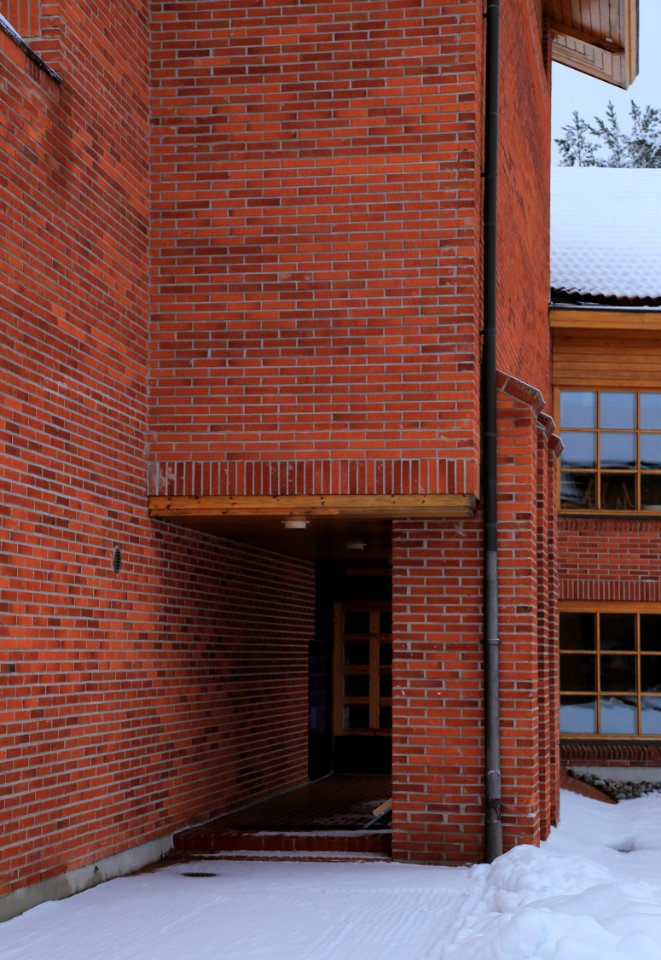 Oulunsalo Town Hall Oulu 20160213 02