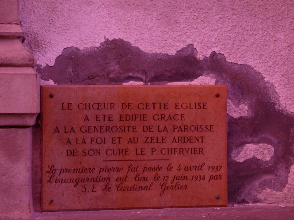 Oullins - Place Anatole France - Église Saint-Martin - Plaque édification du chœur