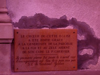 Oullins - Place Anatole France - Église Saint-Martin - Plaque édification du chœur