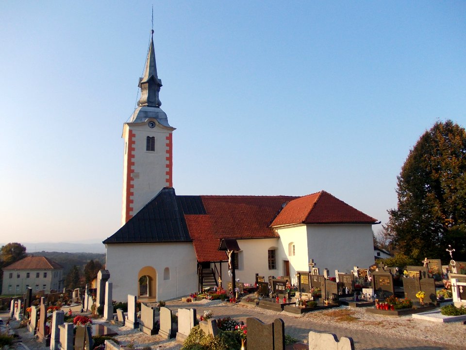 Our Lady of Sorrows Church (Bušeča vas) 03