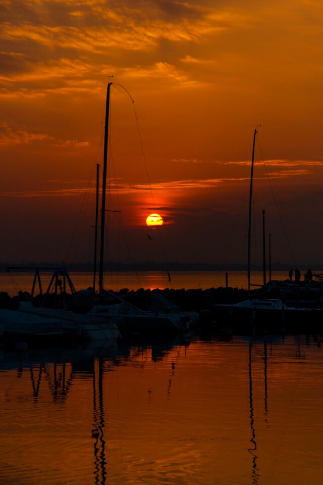 Sky sunset vela