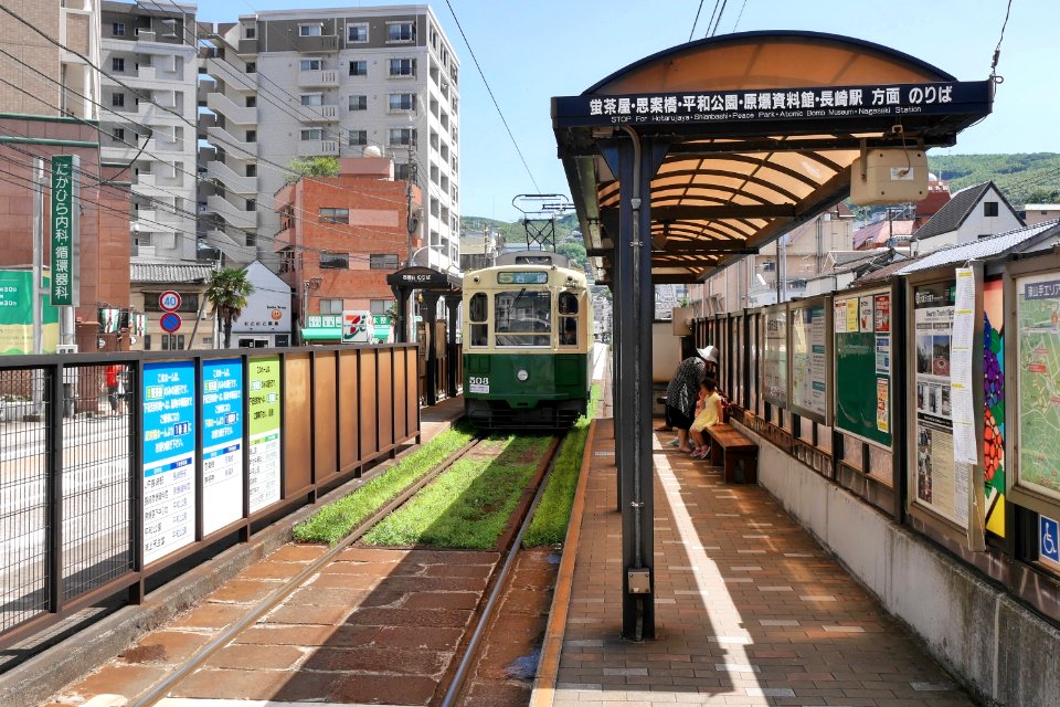 Oura Cathedral Tramstop 20180819 02