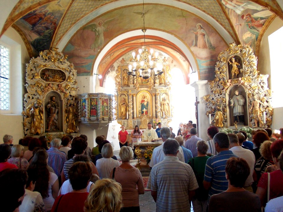 Our Lady of the Rosary Church (Stopno) 19