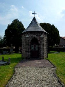 Oud-Roosteren (Echt-Susteren), begraafplaats, kerkhofkapel