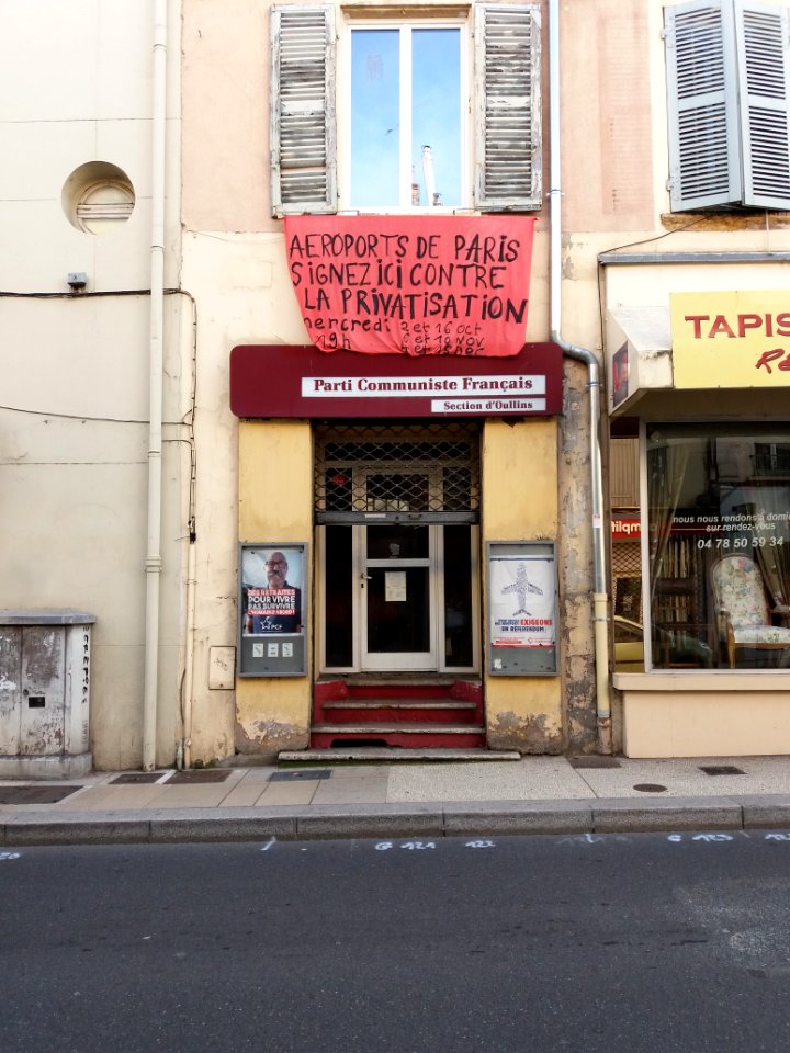 Oullins - Grande Rue, local du Parti Communiste Français
