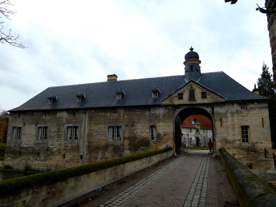Oud-Valkenburg, Kasteel Schaloen (1)