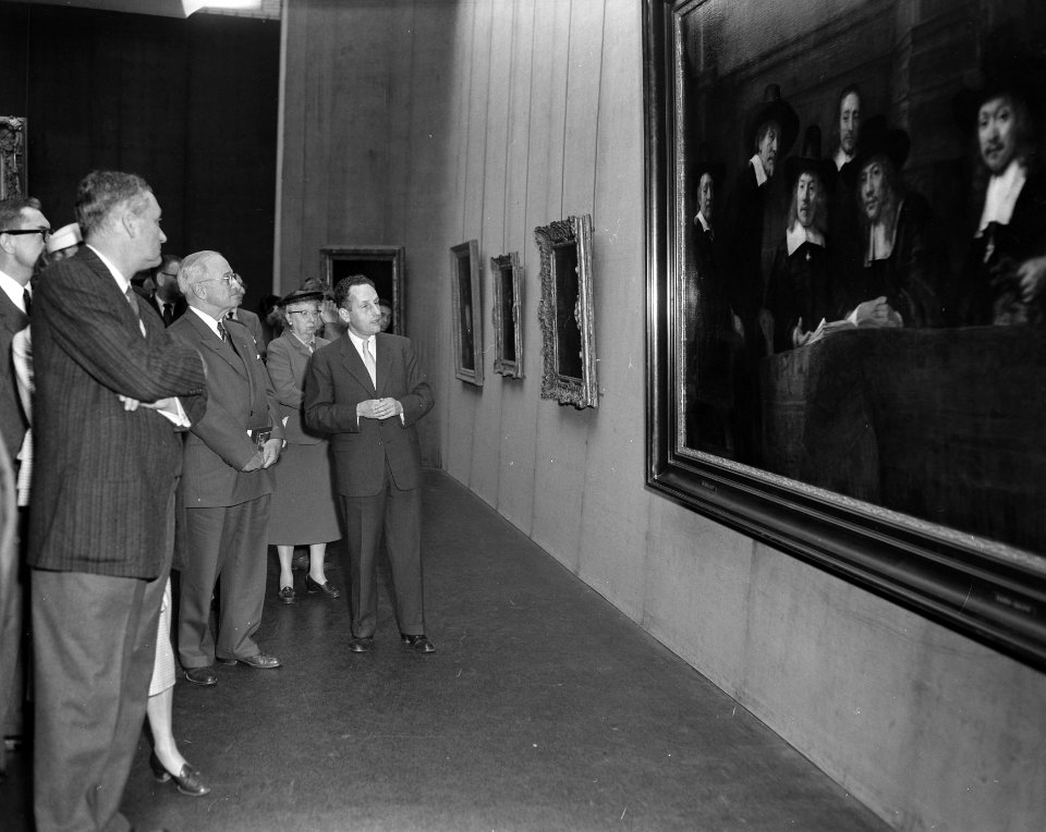 Oud-president Truman brengt bezoek aan Rembrandt-tentoonstelling in Rijksmuseum, Bestanddeelnr 907-8286