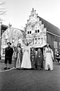 Oudewater 700 jaar stad, de bevolking in kleding uit 1265, Bestanddeelnr 917-5901