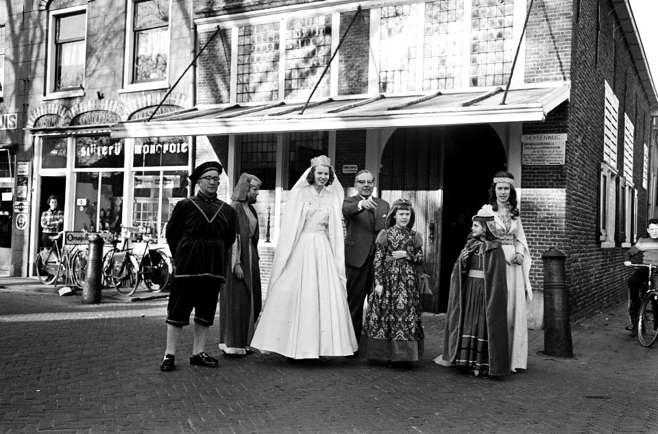 Oudewater 700 jaar stad, de bevolking in kleding uit 1265, Bestanddeelnr 917-5900