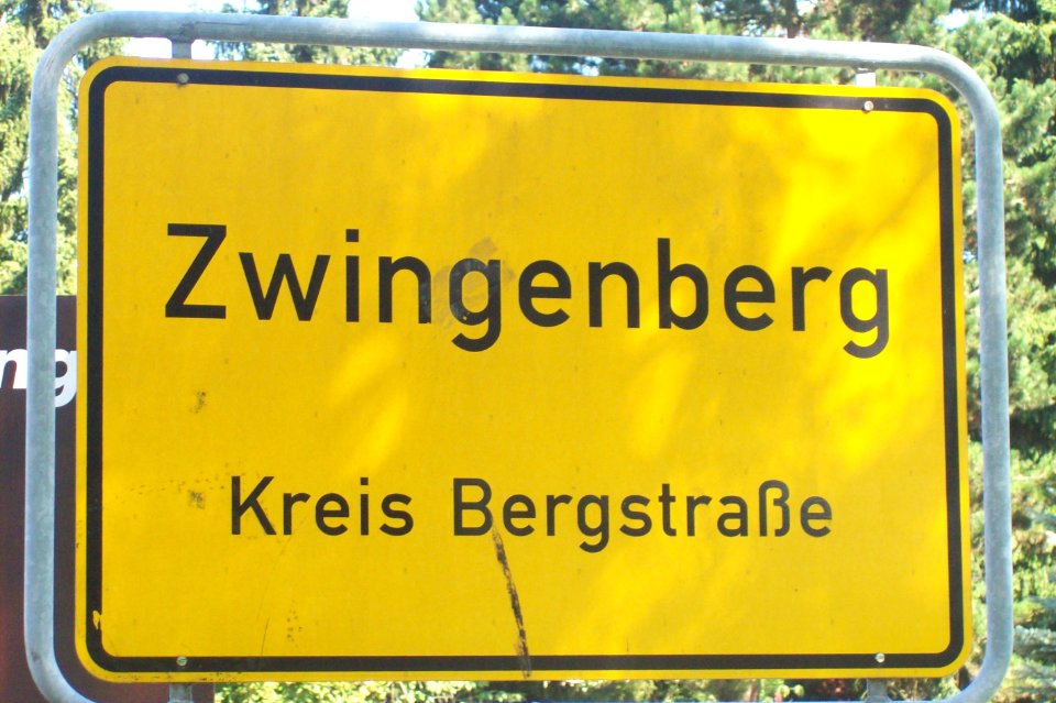 Ortsschild Zwingenberg