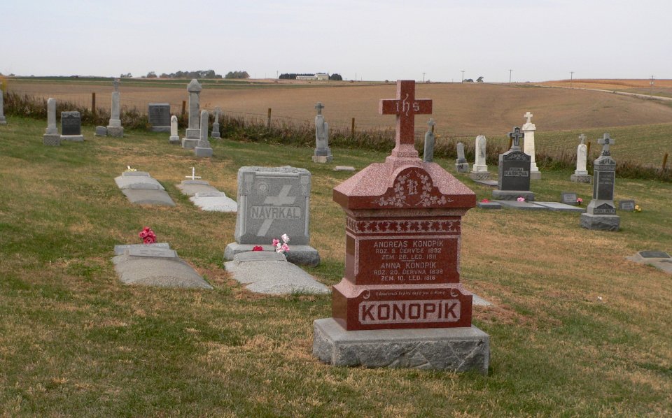 Our Lady of Perpetual Help (Colfax Co) cemetery 4