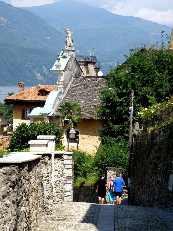 Orta Via Gemelli 2