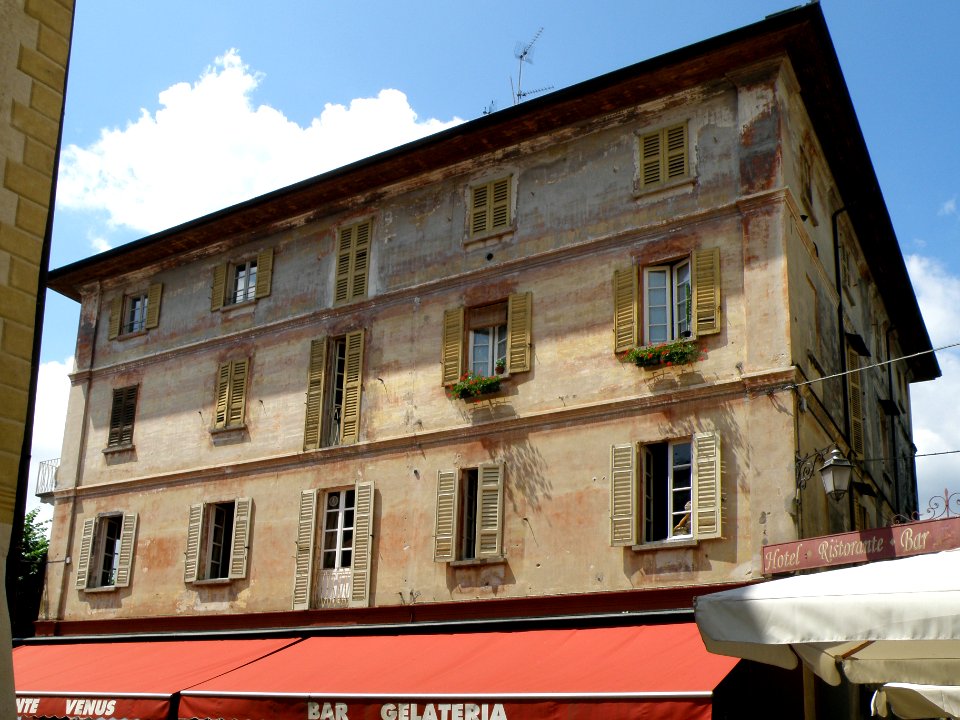 Orta Piazza Motta 1.psd
