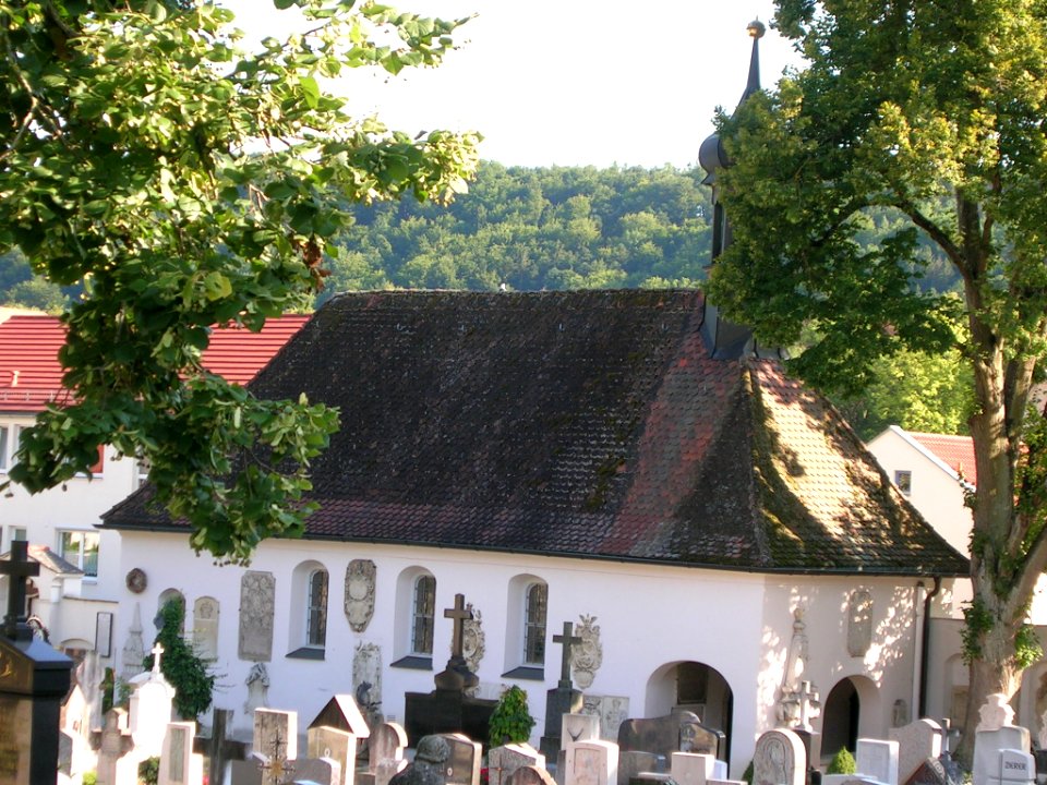 Ostenfriedhof Eichstätt -Allerheiligen-Kapelle NW