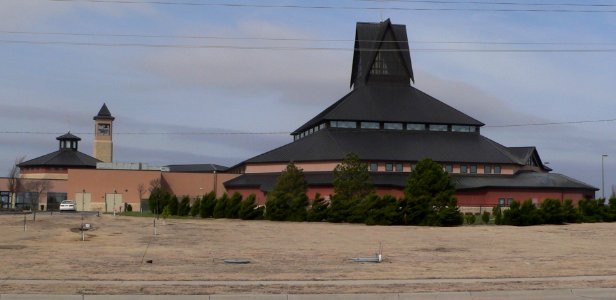 Our Lady of Guadalupe Cathedral (Dodge City) from E 1