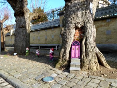 Oud-Rekem - Kabouters op Onder de Linden (2)