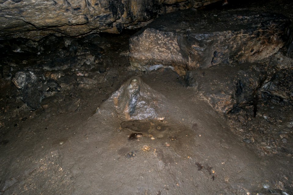 Osterloch bei Brünnthal (E 23) 48