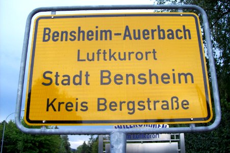 Ortsschild Bensheim-Auerbach