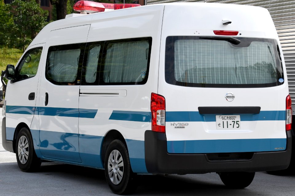 Osaka Prefectural Police Nissan NV350 Caravan E26 Ranger vehicle rear