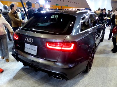 Osaka Motor Show 2013 (120) Audi RS6 Avant (C7)