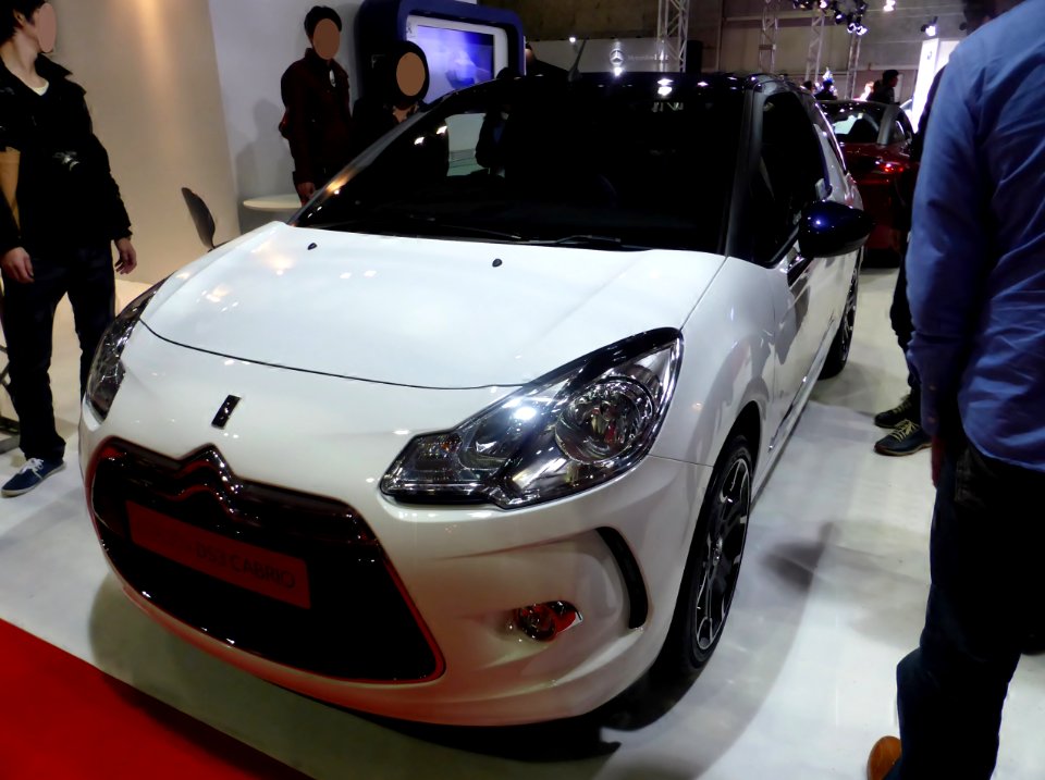 Osaka Motor Show 2013 (153) Citroën DS3 Cabrio