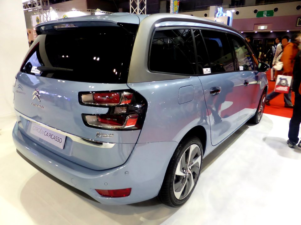 Osaka Motor Show 2013 (156) 2nd genetation Citroën C4 PICASSO