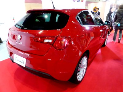 Osaka Motor Show 2013 (142) 3rd generation Alfa Romeo Giulietta Sportvia
