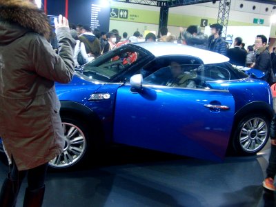 Osaka Motor Show 2012 - BMW MINI JOHN COOPER WORKS Coupe (R58) photo