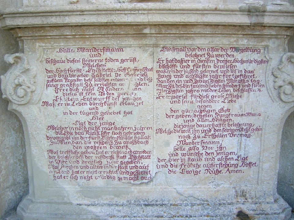 Ostenfriedhof Eichstätt -Grab Gabriel de Gabrieli, Inschrift (2018-08)
