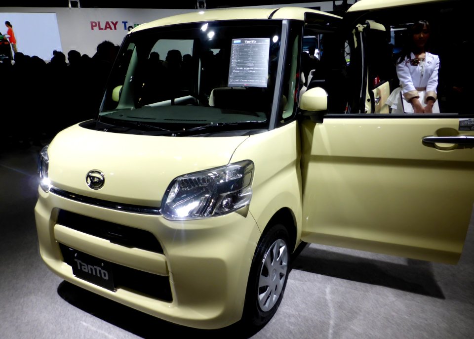 Osaka Motor Show 2013 (77) Daihatsu TanTo X"SA" (LA600S)