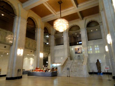 Osaka Municipal Museum of Art - central hall - DSC05819