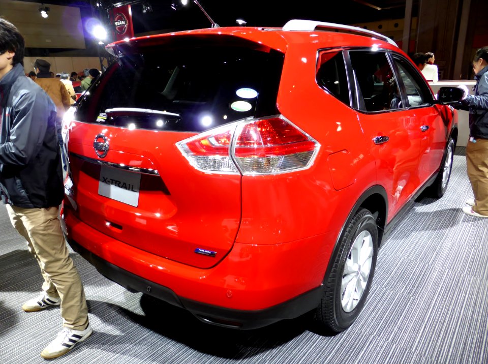 Osaka Motor Show 2013 (24) Nissan X-TRAIL 20X (T32)