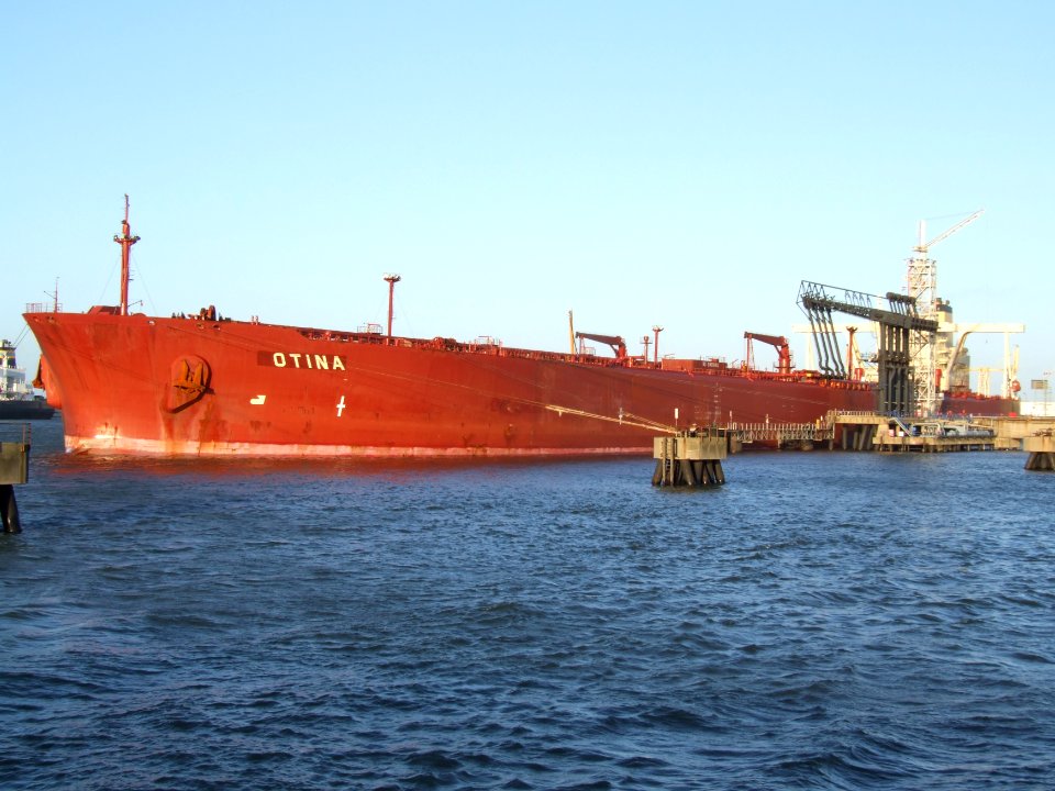 OTINA - IMO 9196644 - Callsign MEGW8 at the '8e Petroleumhaven', Port of Rotterdam, Holland 14-Jan-2007