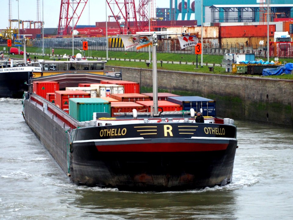 Othello (ship, 2010), ENI 02332309, Port of Antwerp pic4