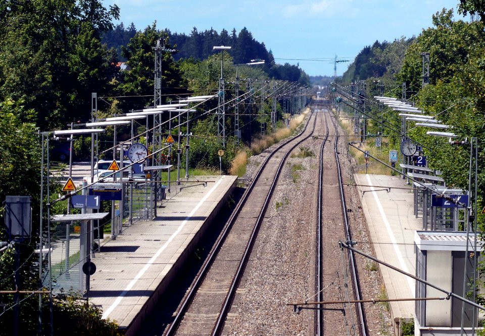 Otterfing, S-Bahn-Haltepunkt v S, 1