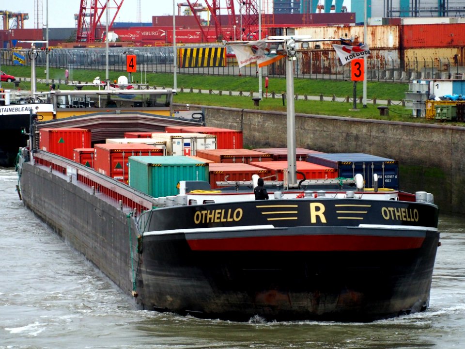 Othello (ship, 2010), ENI 02332309, Port of Antwerp pic3