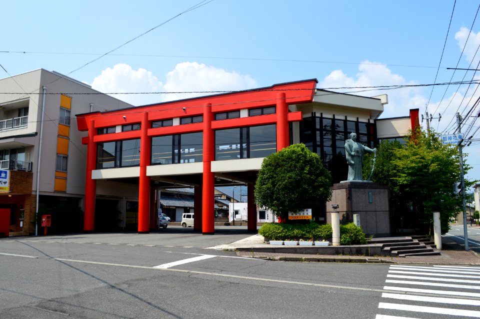 Ota bus terminal, gaikan