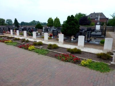 Ottersum (Gennep) cemetery, CWCG war graves