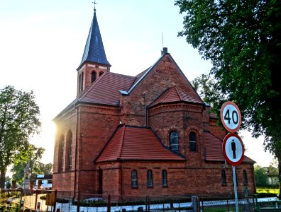 Osielsko kosciol Narodzenia NMP8 07-2014