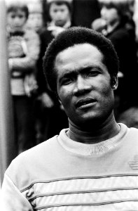 Oscar Harris, Bestanddeelnr 930-9664