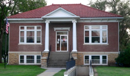 Osborne, Kansas Carnegie library from N 1