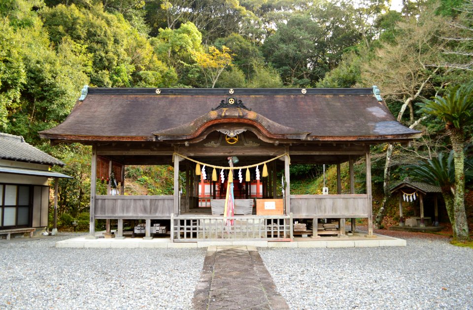 Otonashi-jinja, haiden-2