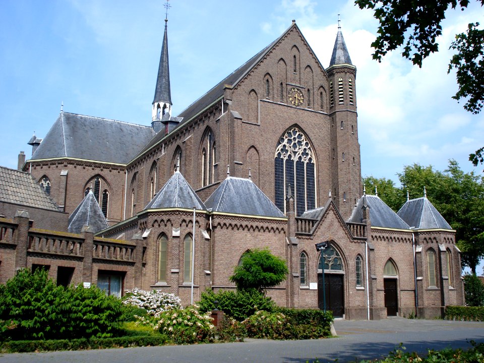 Oss, église Sacré Coeur